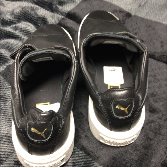 Puma Sneakers - Picture 2 of 5